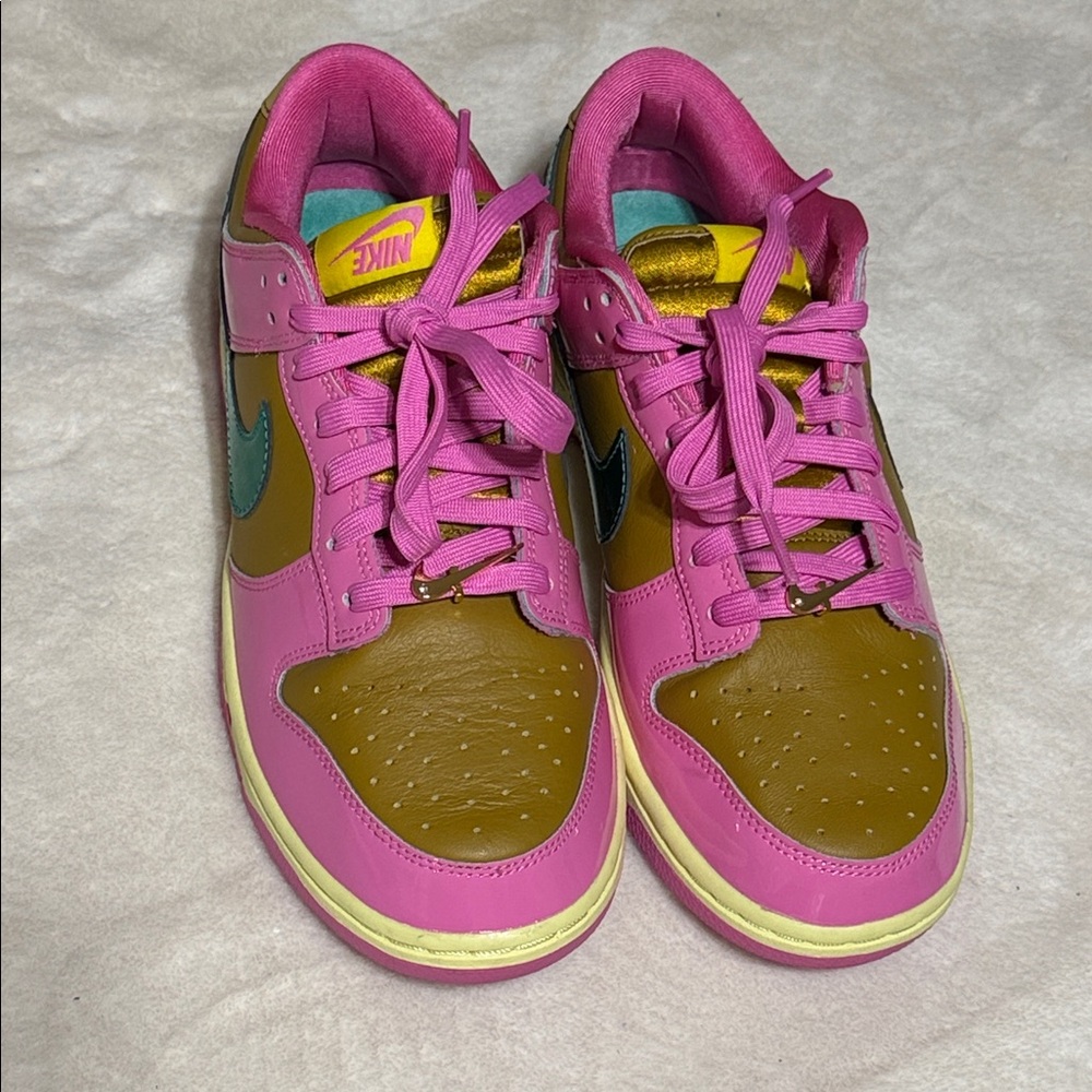Nike Dunk Low x Parris Goebel Size 9